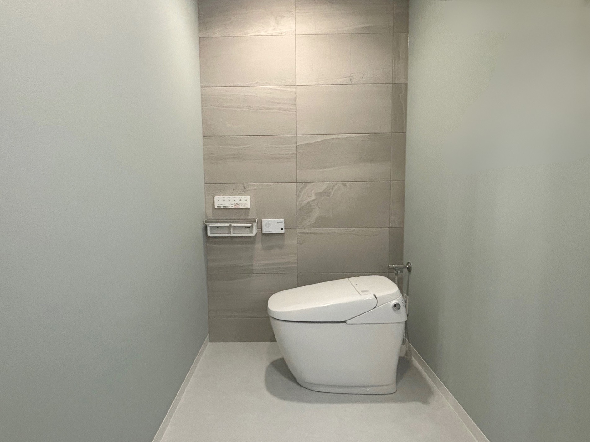 af2b28b2-40db-4d05-9426-d039b4cbf914